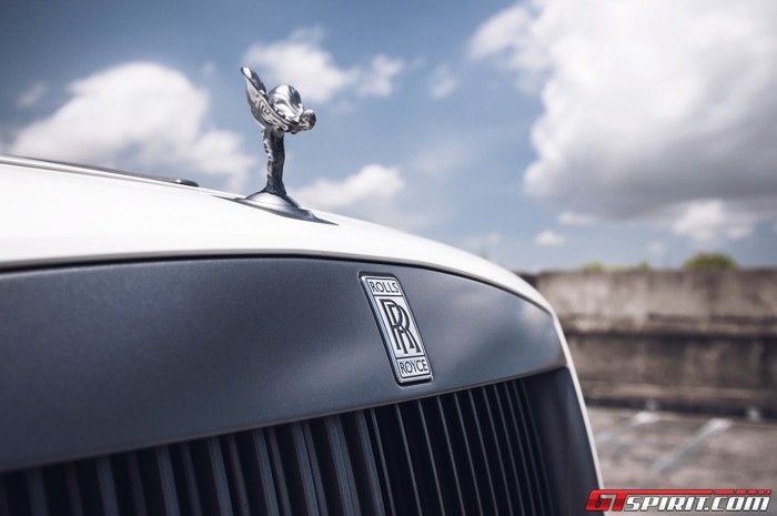 Dòng xe sang của Rolls-Royce đẹp dưới mọi góc nhìn.